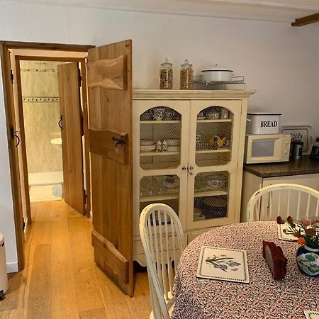 Chough Cottage 赫尔斯顿 外观 照片
